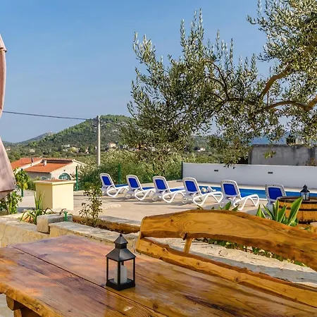 House Roko Holiday home *