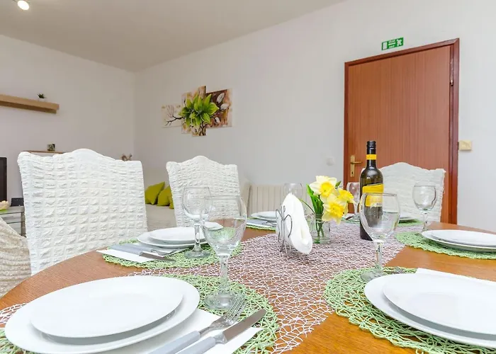 House Roko Holiday home